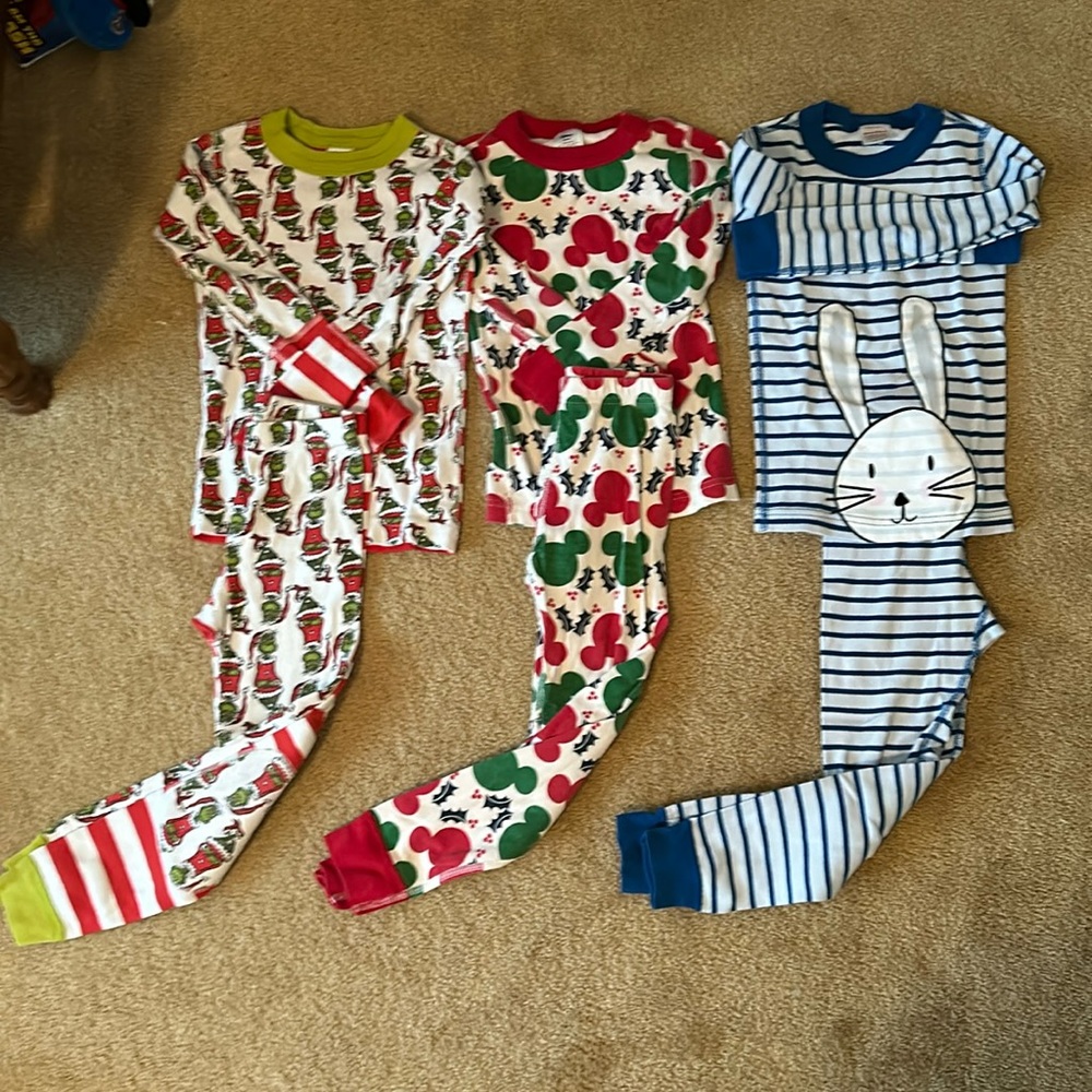 Hanna Andersson Jammies 5T holiday set